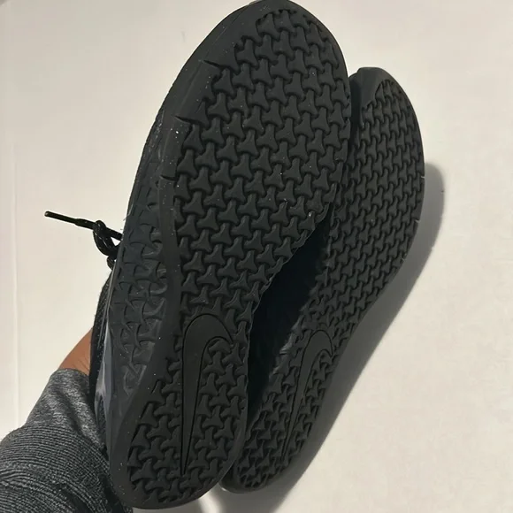 Nike Metcon Workout Sneakers - Picture 7 of 8